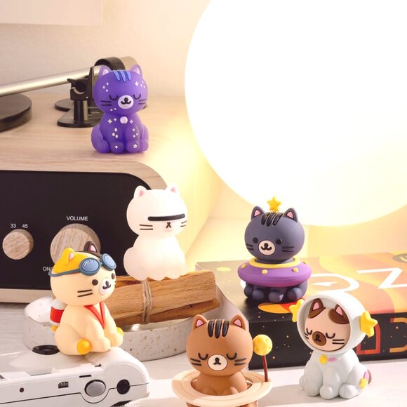 Smoko Astro Cats Blind Box Figure - Picture 4 of 6